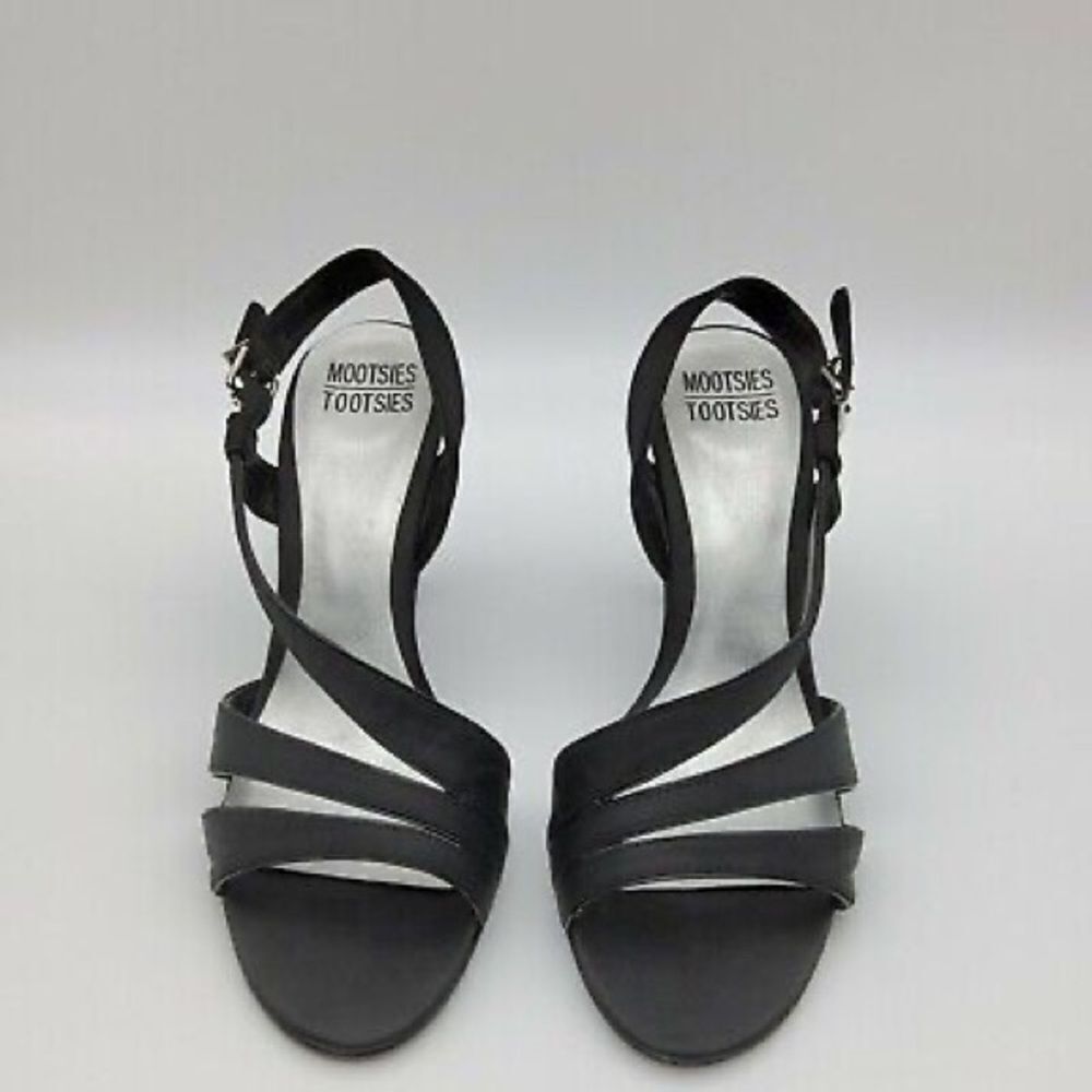 ✨ Mootsie Tootsie Women's Black Satin Strappy Sandals✨